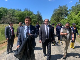 Orman Benim Etkinliği Kapsamında Salihler Baraj Göleti Çevresinde Temizlik Seferberliği fotoğraf 8