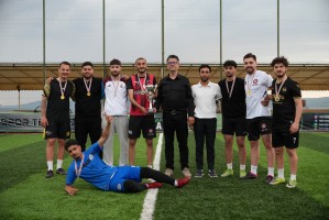 Campus League Futbol Turnuvası’nda Şampiyonluk Coşkusu fotoğraf 8