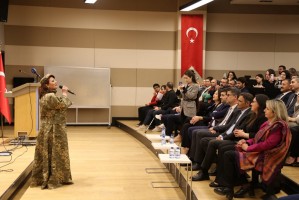 &Ccedil;OM&Uuml;, T&uuml;rk D&uuml;nyasının Ortak K&uuml;lt&uuml;rel Hafızasını Ankara&rsquo;da Sanat ve S&uuml;rd&uuml;r&uuml;lebilirlik Perspektifiyle Ele Aldı fotoğraf 6