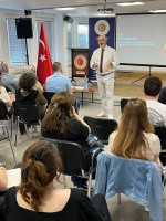 &Ccedil;OM&Uuml; Akademisyeninden Frankfurt&rsquo;ta Uluslararası Temsil fotoğraf 4
