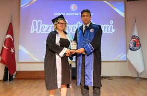 &Ccedil;OM&Uuml; Turizm Fak&uuml;ltesi Mezuniyet T&ouml;reni Ger&ccedil;ekleştirildi fotoğraf 9