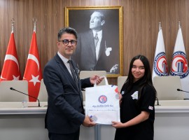 &Ccedil;OM&Uuml; ile Almanya Ettlingen St. Augustinusheim Arasında Uluslararası Gen&ccedil;lik K&ouml;pr&uuml;s&uuml; fotoğraf 9