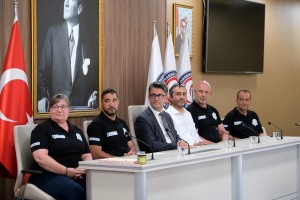 &Ccedil;OM&Uuml; ile Almanya Ettlingen St. Augustinusheim Arasında Uluslararası Gen&ccedil;lik K&ouml;pr&uuml;s&uuml; fotoğraf 3