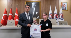 &Ccedil;OM&Uuml; ile Almanya Ettlingen St. Augustinusheim Arasında Uluslararası Gen&ccedil;lik K&ouml;pr&uuml;s&uuml; fotoğraf 15