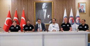 &Ccedil;OM&Uuml; ile Almanya Ettlingen St. Augustinusheim Arasında Uluslararası Gen&ccedil;lik K&ouml;pr&uuml;s&uuml; fotoğraf 1