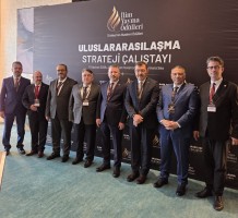 ÇOMÜ Rektörü Prof. Dr. Ramazan Cüneyt Erenoğlu, İlim Yayma Ödülleri Uluslararasılaşma Strateji Çalıştayı’na Katıldı fotoğraf 5
