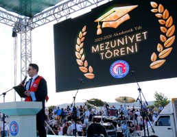 &Ccedil;OM&Uuml; Mezuniyet T&ouml;reni Coşkuyla Ger&ccedil;ekleştirildi fotoğraf 9