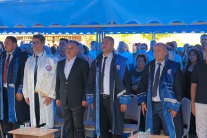 Çan’da Mezuniyet Coşkusu: Gençler Geleceğe Uğurlandı fotoğraf 1