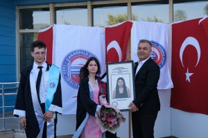 Çan’da Mezuniyet Coşkusu: Gençler Geleceğe Uğurlandı fotoğraf 16