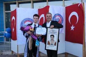 Çan’da Mezuniyet Coşkusu: Gençler Geleceğe Uğurlandı fotoğraf 12