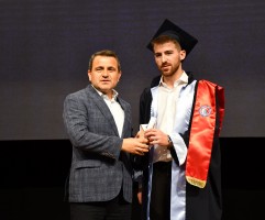 ÇOMÜ Tıp Fakültesi Mezuniyet Töreni Gerçekleştirildi fotoğraf 8