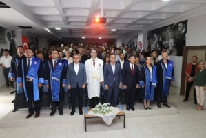 Gelibolu Piri Reis Meslek Yüksekokulunda Mezuniyet Coşkusu fotoğraf 10