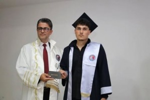 Gelibolu Piri Reis Meslek Yüksekokulunda Mezuniyet Coşkusu fotoğraf 5