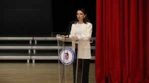 MÜZİĞİN BİRLEŞTİRDİĞİ HAYATLAR: 36 OTİZMLİ ÖĞRENCİ ÇANAKKALE'DE AYNI SAHNEYİ PAYLAŞACAK fotoğraf 6