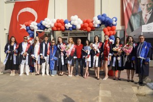 Lapseki MYO’da Mezuniyet Coşkusu fotoğraf 20