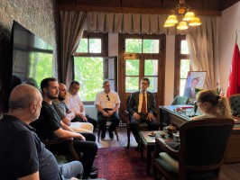 Rekt&ouml;r Erenoğlu&rsquo;ndan 15 Temmuz&rsquo;da Şehit Aileleri ve Gazilere Anlamlı Ziyaret fotoğraf 3