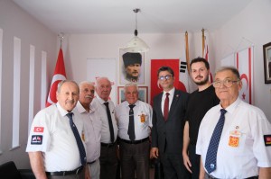 Rekt&ouml;r Erenoğlu&rsquo;ndan 15 Temmuz&rsquo;da Şehit Aileleri ve Gazilere Anlamlı Ziyaret fotoğraf 11