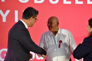 ÇOMÜ Rektör Prof. Dr. Ramazan Cüneyt Erenoğlu, Kale Grubu’nun 69. Kuruluş Yıl Dönümü Programına Katıldı fotoğraf 13