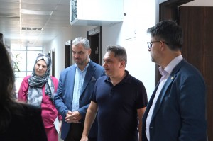 Rektör Erenoğlu’ndan İletişim Fakültesinin Yeni Mekânına Ziyaret fotoğraf 3
