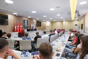 Uluslararası Sosyal Sorumluluk Derneği (USSOD) Heyeti ile ÇOMÜ’de Toplantı fotoğraf 8