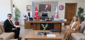 Balıkesir Teknokent Genel M&uuml;d&uuml;r&uuml; &Ouml;ğr. G&ouml;r. Burcu Aydemir&rsquo;den Rekt&ouml;r Erenoğlu&rsquo;na Ziyaret fotoğraf 2