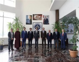 &Uuml;AK Y&ouml;netim Kurulu Toplantısı Ardahan &Uuml;niversitesi Ev Sahipliğinde Ger&ccedil;ekleştirildi fotoğraf 4