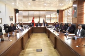 &Uuml;AK Y&ouml;netim Kurulu Toplantısı Ardahan &Uuml;niversitesi Ev Sahipliğinde Ger&ccedil;ekleştirildi fotoğraf 1