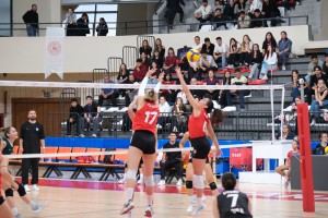 ÇOMÜ SK Kadın Voleybol Takımı’ndan 3-0’lık Galibiyet fotoğraf 6