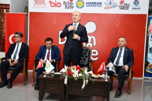 YÖK Başkanı Sayın Prof. Dr. Erol Özvar Öğrencilerle Buluştu: ÇOMÜ Rektörü Prof. Dr. R. Cüneyt Erenoğlu Harran Üniversitesi’ndeki 