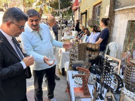 Rekt&ouml;r Erenoğlu Fevzipaşa Mahallesi&rsquo;nde Vatandaşlarla Bir Araya Geldi fotoğraf 11