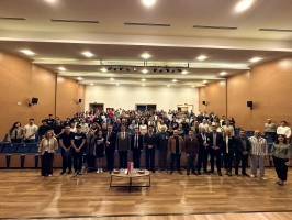 Bah&ccedil;eşehir Koleji ve &Ccedil;OM&Uuml;&rsquo;den Eğitimde &Ouml;rnek İş Birliği: &ldquo;Yeni Nesil Lise Programı&rdquo; Geleceğin Bilim İnsanlarını Yetiştirmeye Hazırlanıyor fotoğraf 4