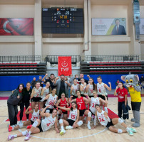 &Ccedil;OM&Uuml; Spor Kul&uuml;b&uuml;&rsquo;nden Net Galibiyet: "Amacımız G&uuml;&ccedil;l&uuml; Bir Voleybol K&uuml;lt&uuml;r&uuml; Oluşturmak" fotoğraf 4