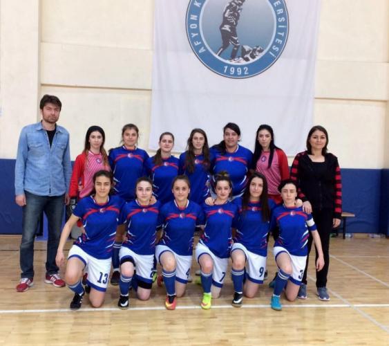 ÇOMÜ Kadın Futsal Takımı 1. Lige Yükseldi