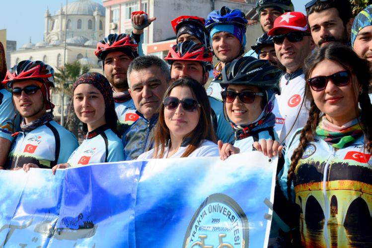 Trakya Üniversitesi Bisiklet Topluluğu Çanakkale’de Pedal Çevirdi