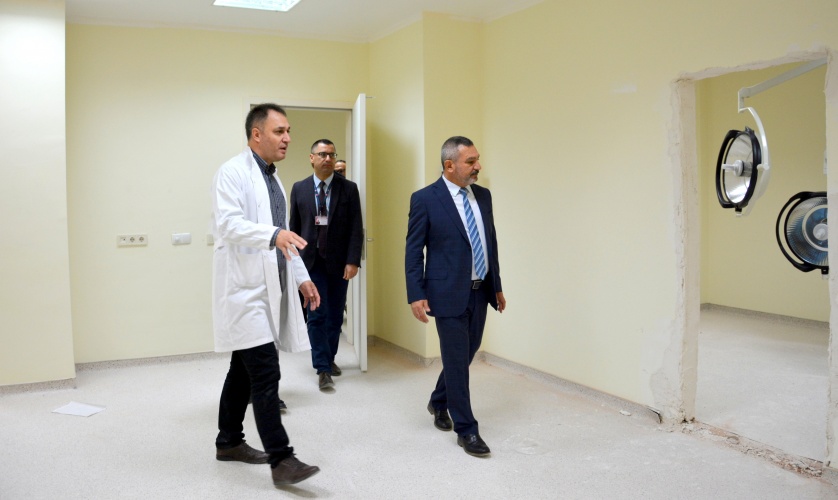 Rektör Prof. Dr. Yücel Acer, Tüp Bebek Merkezinde İncelemelerde Bulundu