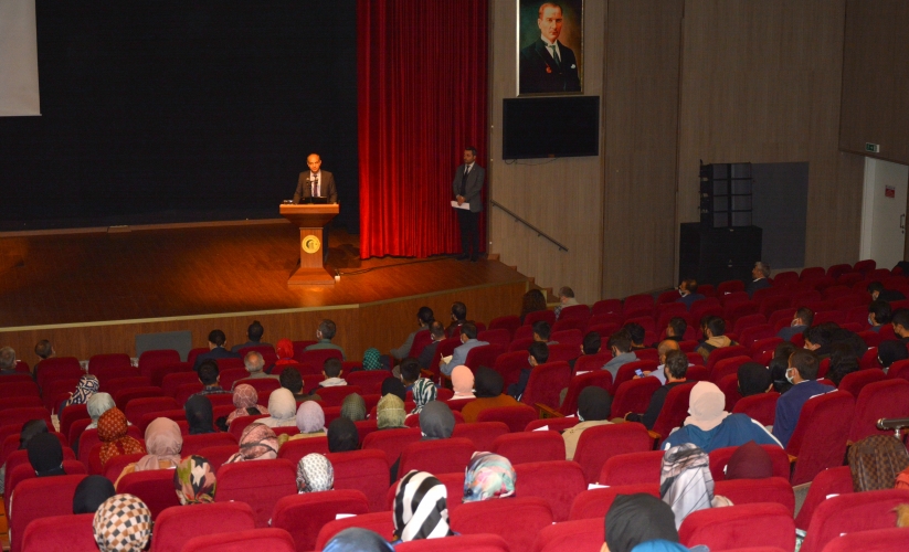 Uluslararası, Bütün Yönleriyle Mehmed Akif Ersoy Sempozyumu Gerçekleşti