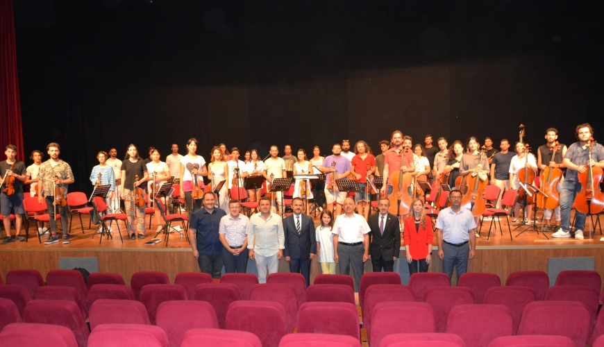 ÇOMÜ Devlet Konservatuarı Senfoni Orkestrası Kuruldu