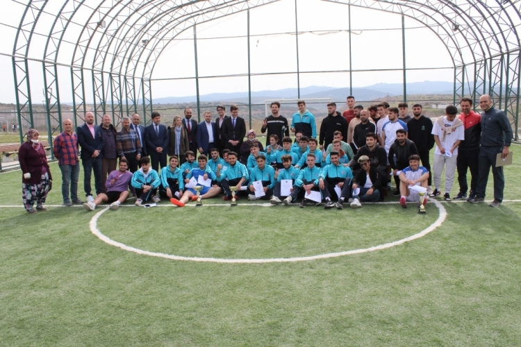 Geleneksel Şehit Onbaşı Fatih Duru Futbol Turnuvası 