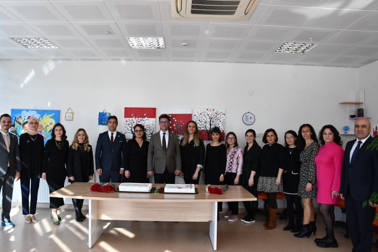 ÇOMÜ Çocuklarevi Kreş ve Anaokulunda Öğretmenler Günü Kutlandı