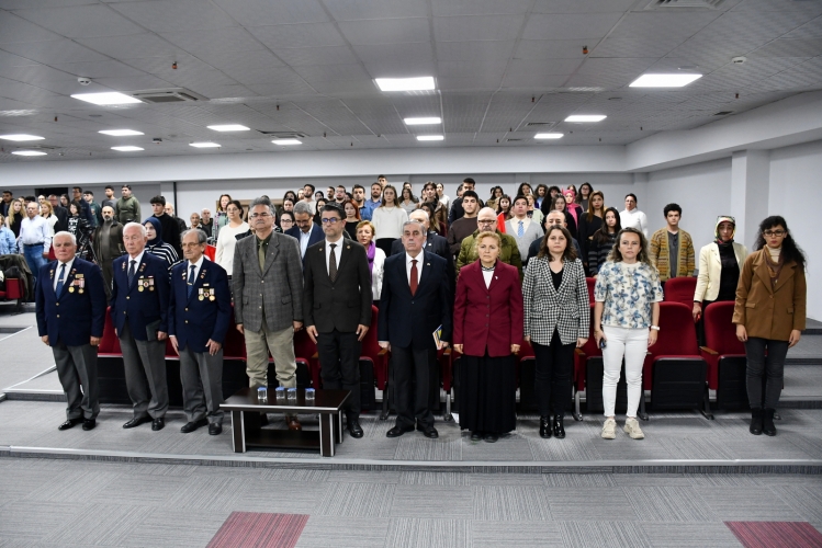 Kıbrıs Türk Devleti'ne Giden Yol Paneli Gerçekleşti