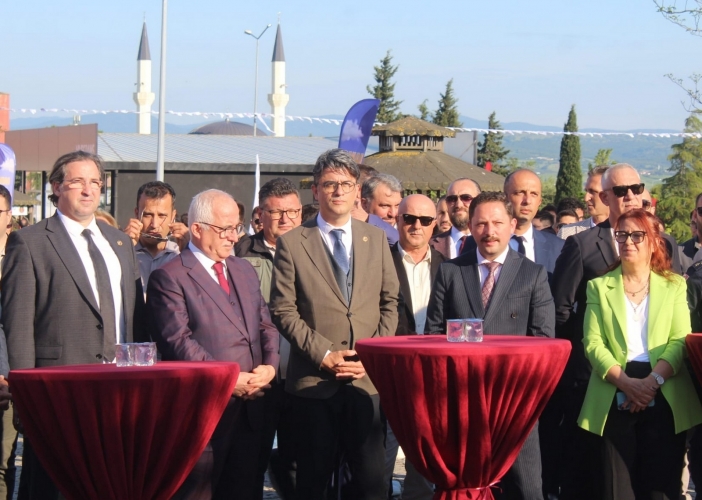 Biga’da Üç Gün Süren Bahar Şenliği Coşkusu